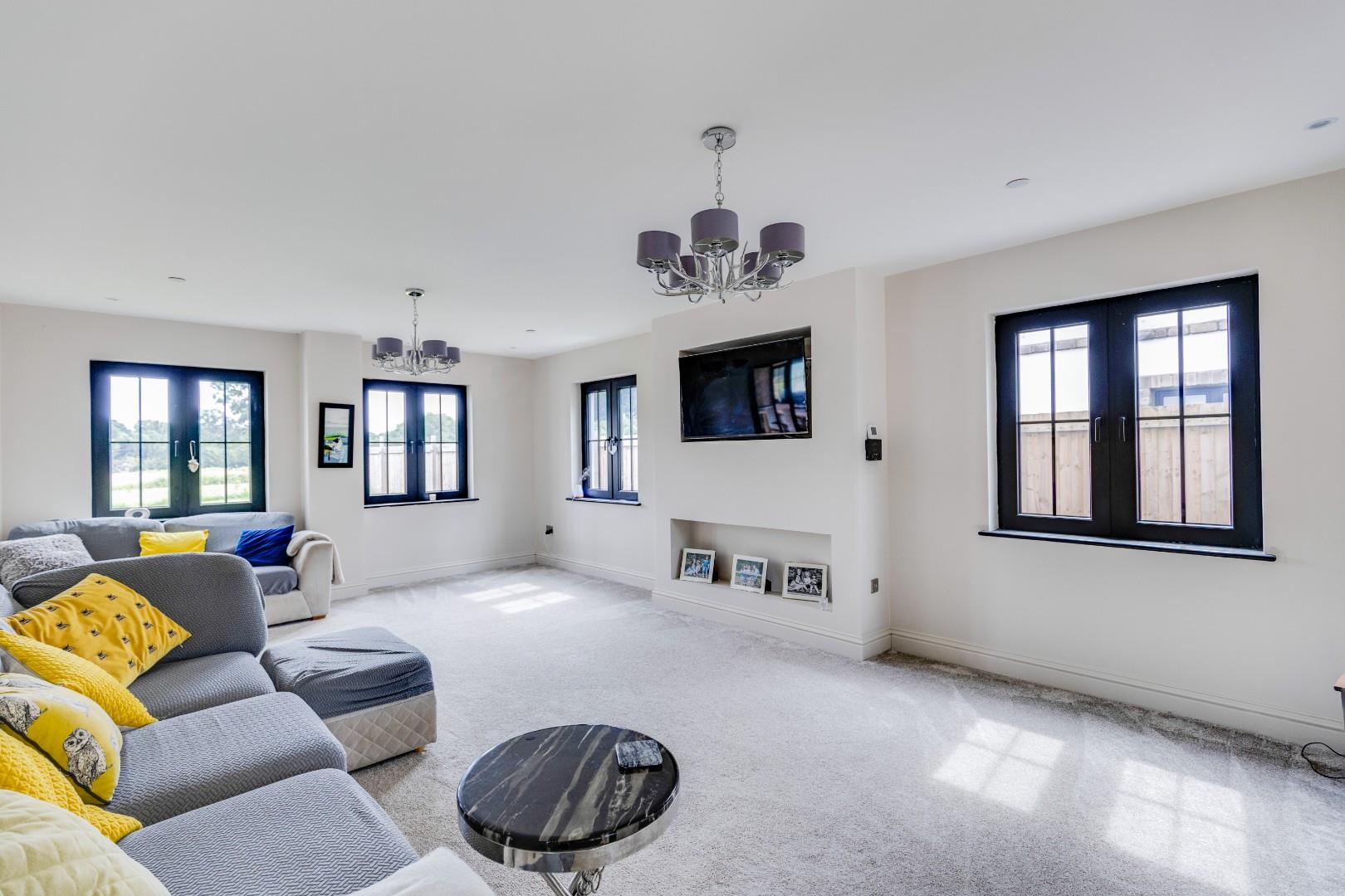 Chestnut House, Peterston Super Ely, Vale of Glamorgan, CF5 6LQ
